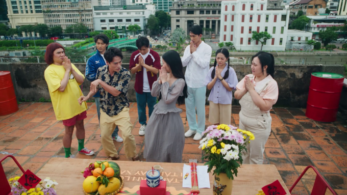 Phim hài Tết 2025 “Tứ hải phát tài”: Tam Triều Dâng "ngộp" giữa dàn trai đẹp, có Gin Tuấn Kiệt lại còn thêm Võ Cảnh- Ảnh 1.