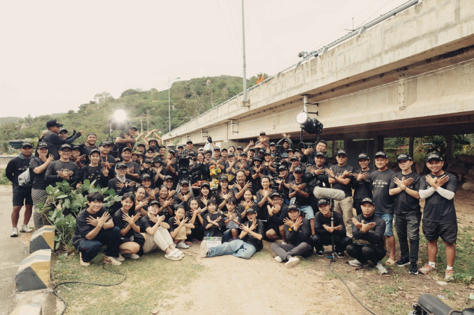 "Lật mặt 8" bấm máy tại Ninh Thuận, Lý Hải hé lộ ê-kíp phải chuẩn bị sớm 2 tháng so với thường lệ- Ảnh 1.