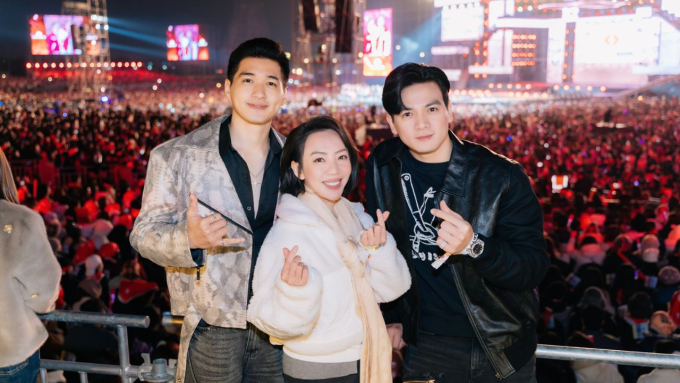 Thu Trang "chi tiền khủng" cùng hai nam thần "Nụ hôn bạc tỷ" cổ vũ Tiến Luật tại concert "Anh trai"- Ảnh 5.