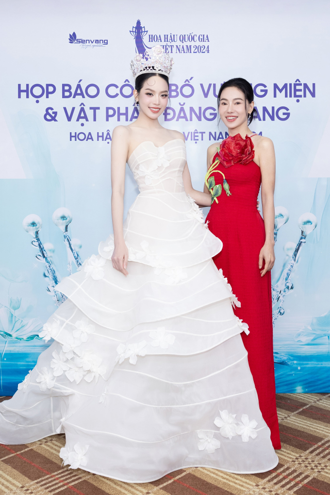 Miss International - Thanh Thủy giới thiệu vương miện "Hoa hậu Quốc gia Việt Nam 2024"- Ảnh 2.