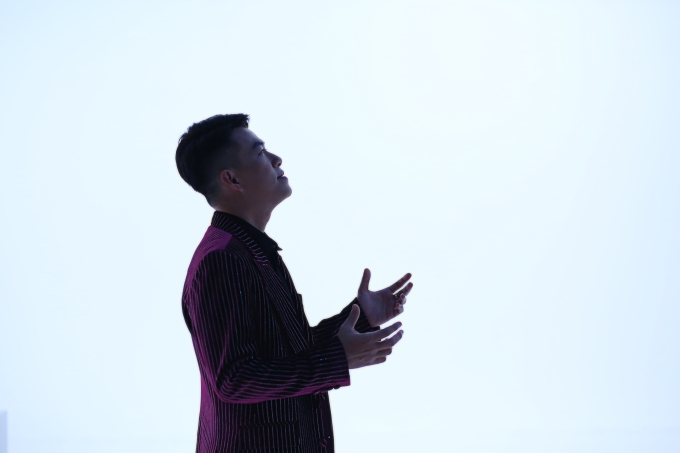 Hồ Trung Dũng ngọt ngào gửi lời cảm ơn “người ấy” trong MV mới - "Cảm ơn em"- Ảnh 2.