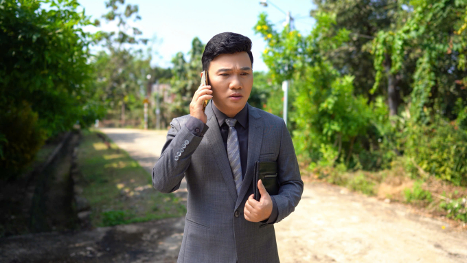 Quang Linh vào vai doanh nhân tìm về chốn cửa Phật trong MV “Về nơi vô thường”- Ảnh 5.