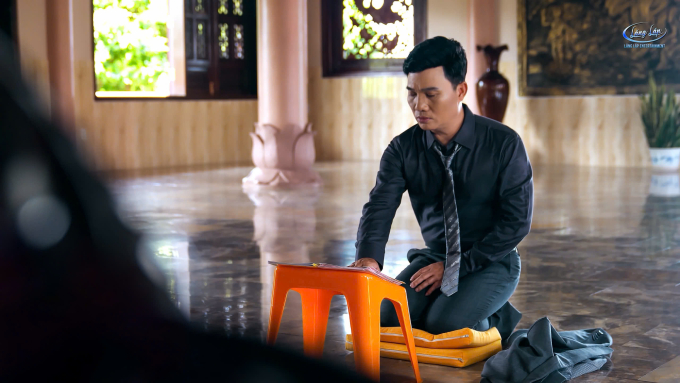 Quang Linh vào vai doanh nhân tìm về chốn cửa Phật trong MV “Về nơi vô thường”- Ảnh 3.