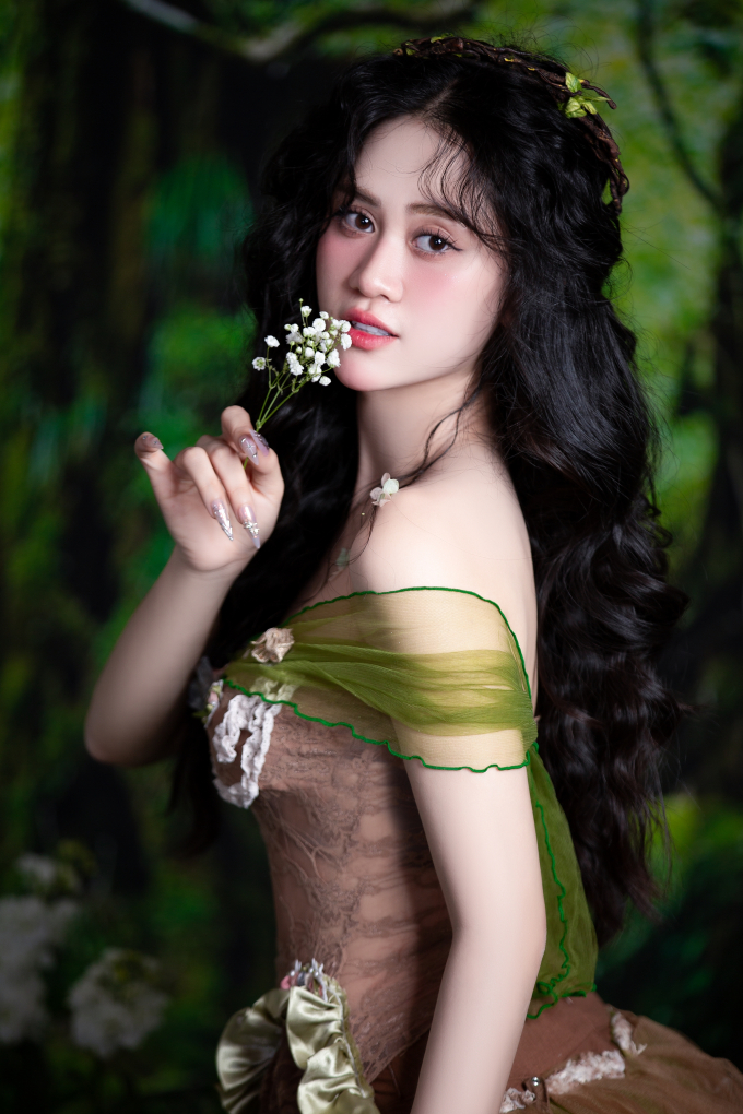 Ca sĩ Jee Trần khoe nhan sắc ngọt ngào, lên tiếng về nghi vấn hát nhép- Ảnh 4.