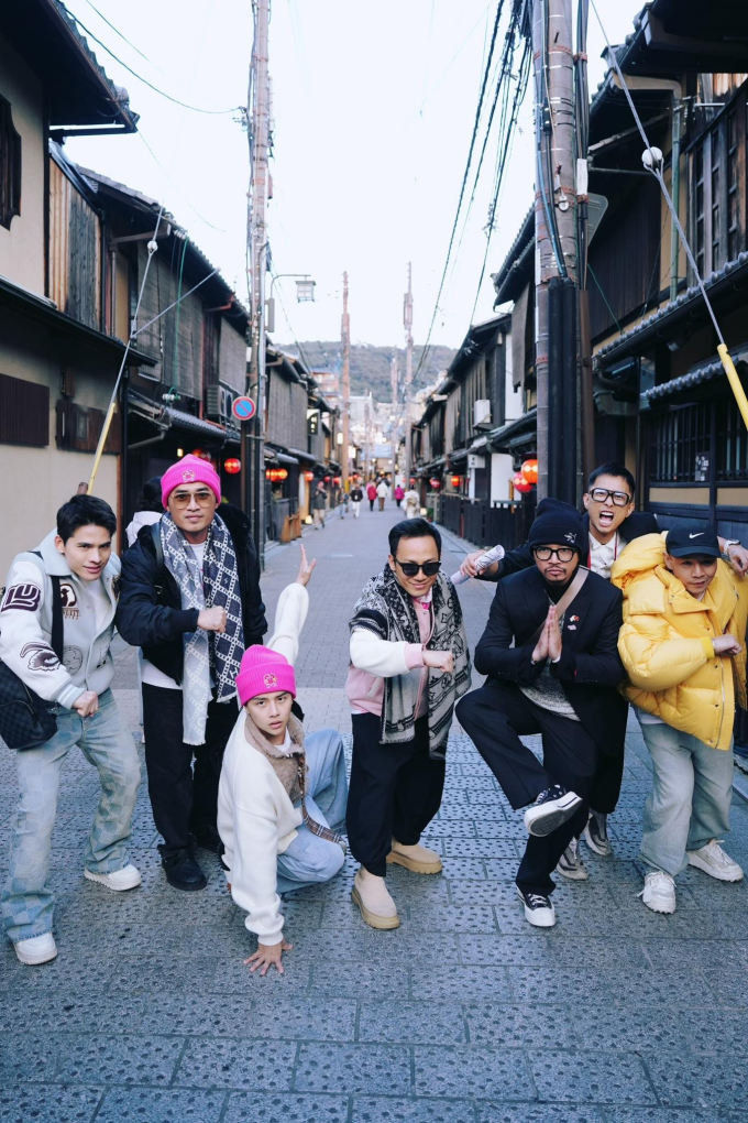 Sau chuyến biểu diễn tại Nhật, nhóm Nhà Trẻ quyết định mở liveshow đón hoàng hôn ở Hạ Long- Ảnh 3.