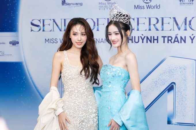 Hoa hậu Ý Nhi tự hào giới thiệu văn hóa Tây Nguyên tại "Miss World 2025"- Ảnh 1.