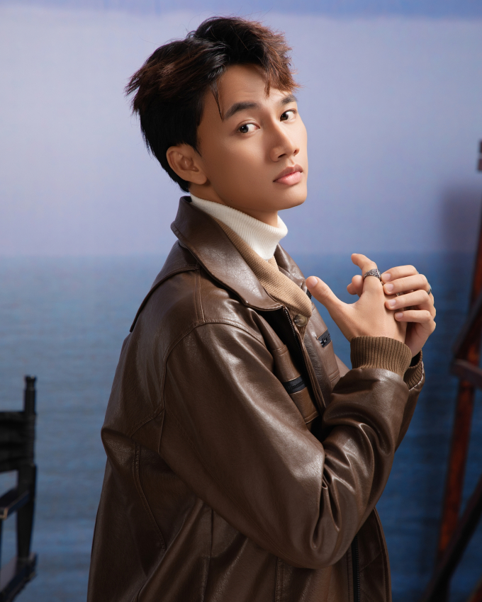 Nam chính sở hữu 1 triệu follower - Đoàn Thế Vinh nén nỗi buồn mất người thân để quay "Lật mặt 8"- Ảnh 10.