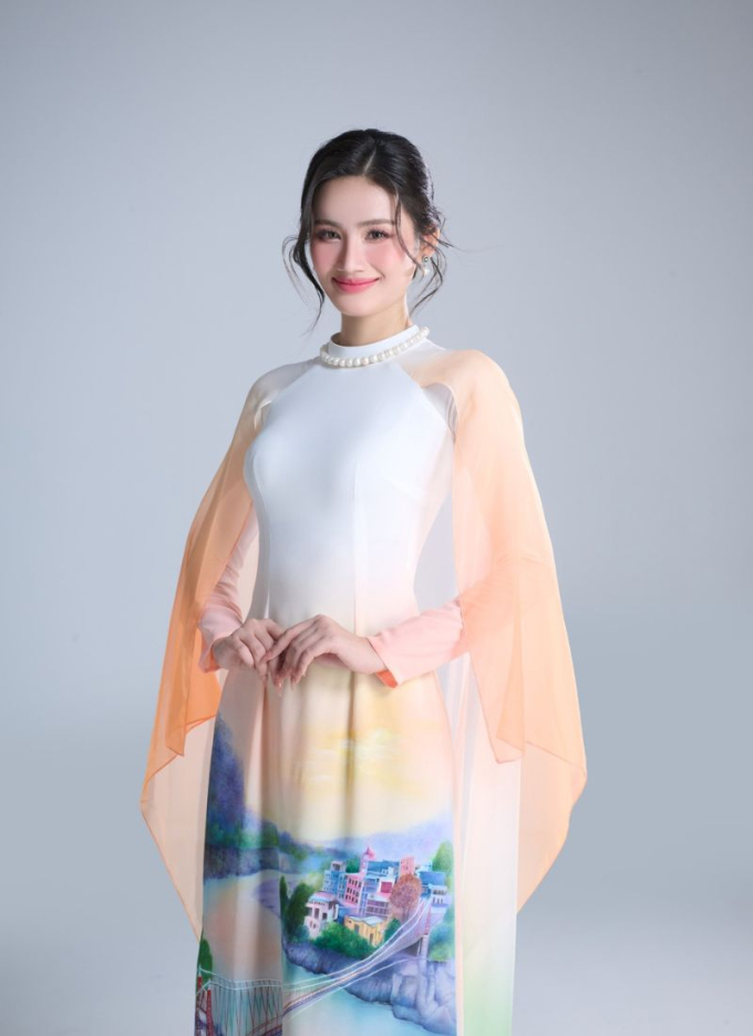 Hoa hậu Ý Nhi hát "Cheri Cheri Lady" khi thi tài năng, hé lộ chiếc áo dài đặc biệt tại "Miss World"- Ảnh 4.