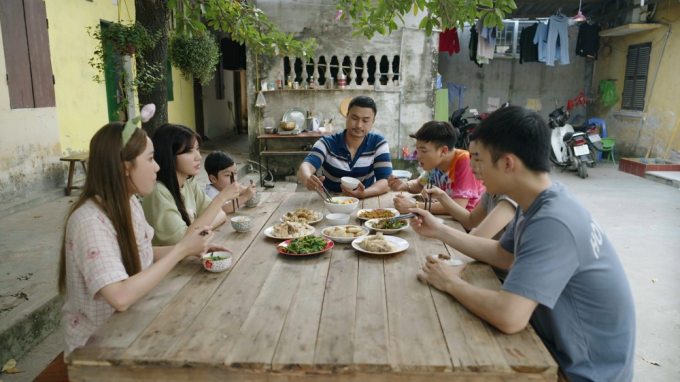 Phim "Dịu dàng màu nắng" khắc họa khát vọng vươn lên giữa đời thường nơi xóm trọ- Ảnh 6.