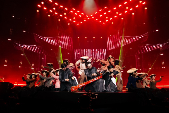 Live Concert: All Rounder: Soobin chinh phục khán giả từ hình ảnh “hoàng tử ballad” đến một “all-rounder” đa phong cách- Ảnh 2.