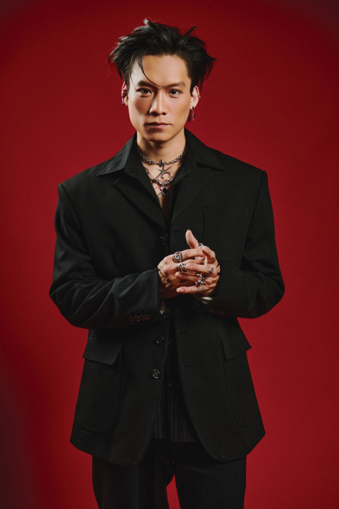 Rapper DABLO tung album mới đánh dấu cột mốc mới sau hành trình Rap Việt mùa 4- Ảnh 1.