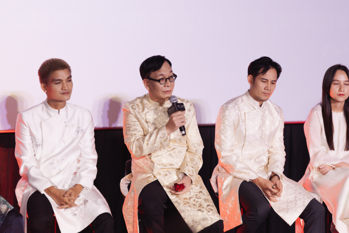 Mạc Văn Khoa áp lực khi đóng vai phản diện, Quốc Trường rung động trước nàng thơ của "Út Lan: Oán linh giữ của"- Ảnh 10.