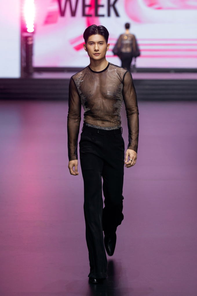 Đêm thứ 2 AVIFW SS 2025: Hương Giang - Lan Khuê trở lại sàn diễn, Bùi Quỳnh Hoa - Tú Anh "phủ sóng"- Ảnh 16.