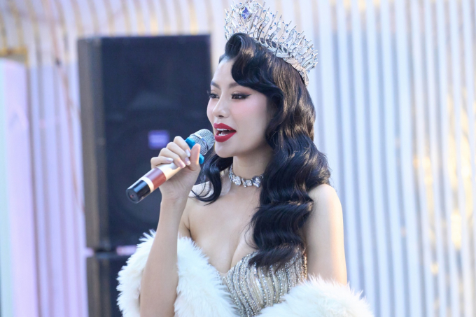 Miss Cosmo Vietnam 2025: Vương miện “Tre’15 The Crown” trao luân lưu, Hoàng Nhung cũng có Final Walk- Ảnh 4.
