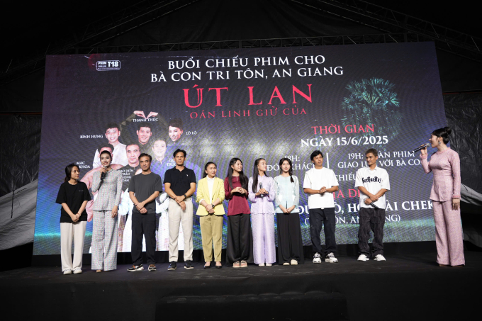 Mạc Văn Khoa, Thanh Thức kêu lô tô trong buổi chiếu đặc biệt của "Út Lan: Oán linh giữ của" tại An Giang- Ảnh 3.