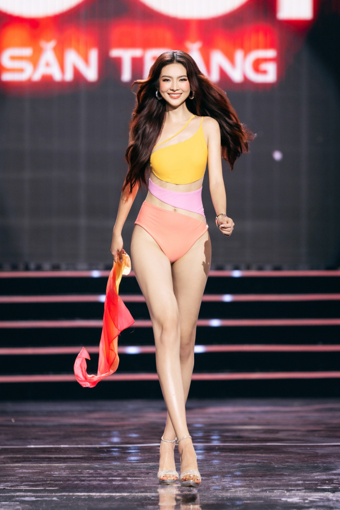 Bán kết Miss Cosmo Vietnam 2025: Á hậu Hoàng Nhung chia tay nhiệm kỳ, "Best Face" - "Best Body" lộ diện- Ảnh 6.