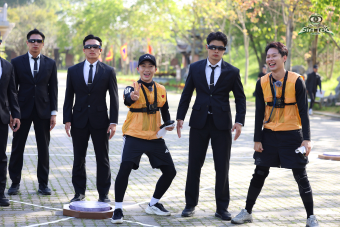 "Đấu trường gia tốc" tập 4: Dương Domic đối đầu 8 thợ săn, HURRYKNG giải mã thần sầu- Ảnh 2.