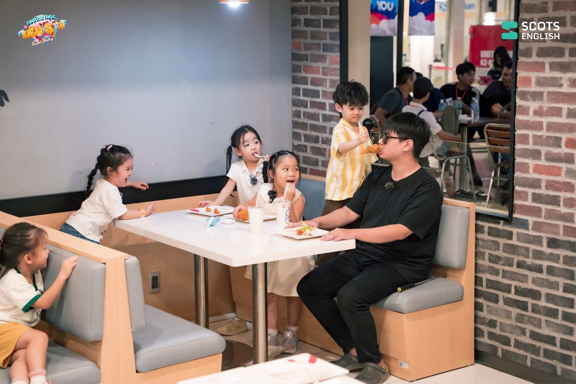 Trường Học Si&ecirc;u Sao Tập 8: Gin Tuấn Kiệt, Thanh Duy bất lực với học tr&ograve;, L&acirc;m Vỹ Dạ 'giải cứu' - Ảnh 1.