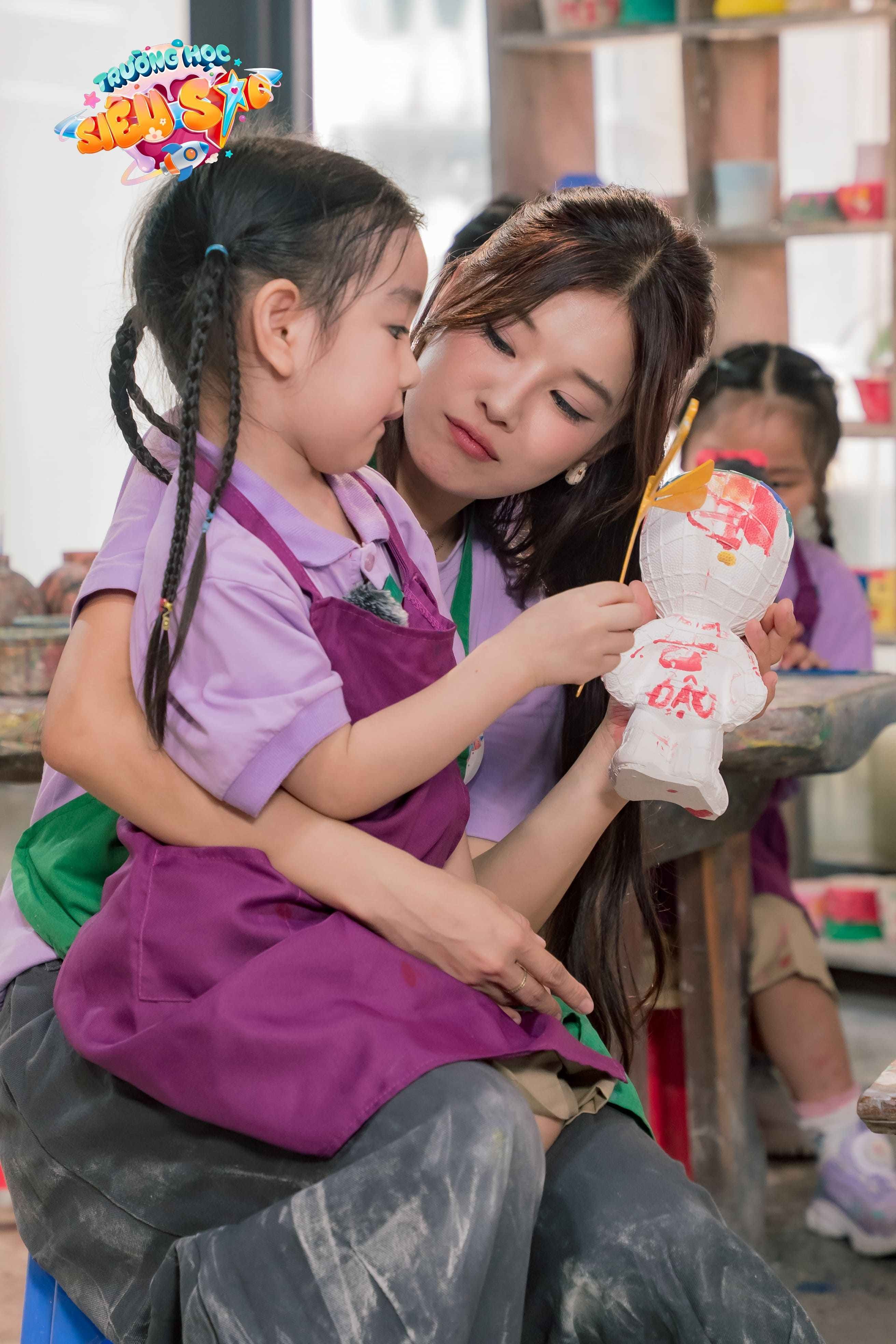 Trường Học Si&ecirc;u Sao Tập 6: Ho&agrave;ng Yến Chibi l&agrave;m điều kh&ocirc;ng tưởng - Ảnh 3.