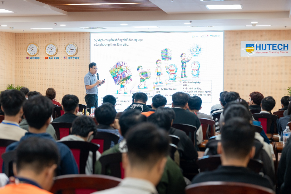 IT-ers HUTECH l&agrave;m chủ 't&uacute;i bảo bối' c&ocirc;ng nghệ v&agrave; c&ocirc;ng thức chinh phục nh&agrave; tuyển dụng- Ảnh 1.
