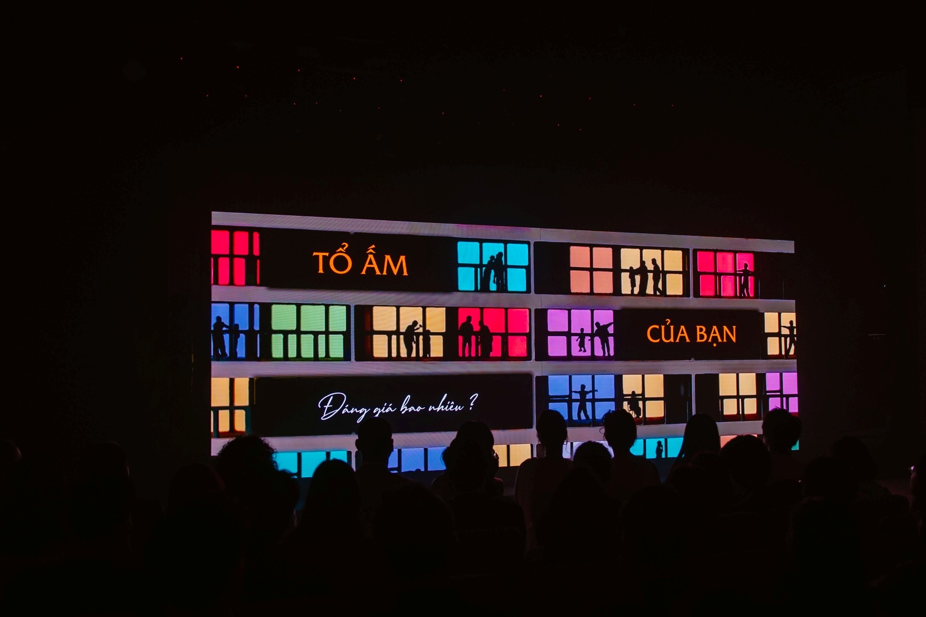 Nội dung ch&uacute; th&iacute;ch ảnh