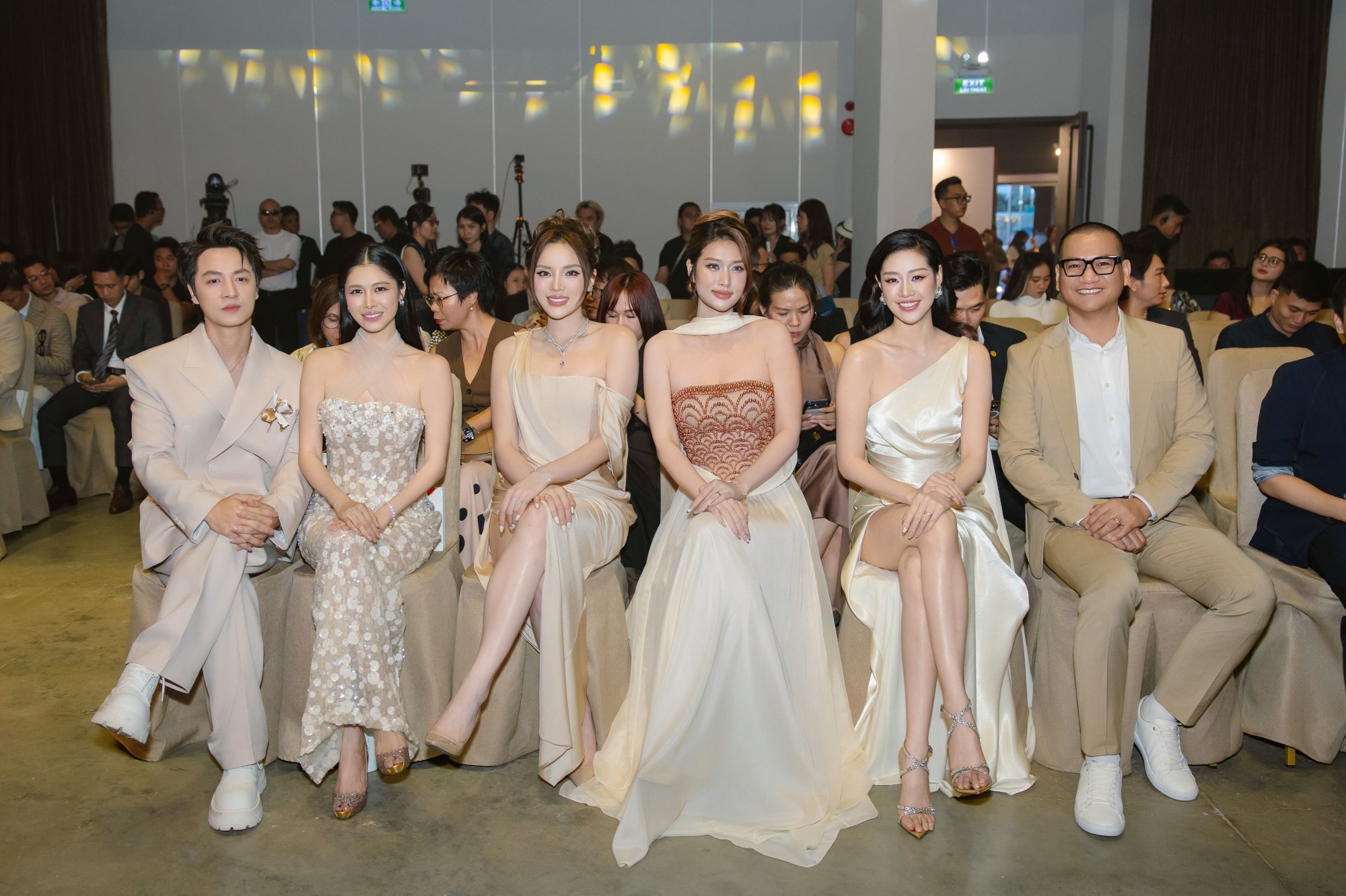 Nội dung ch&uacute; th&iacute;ch ảnh