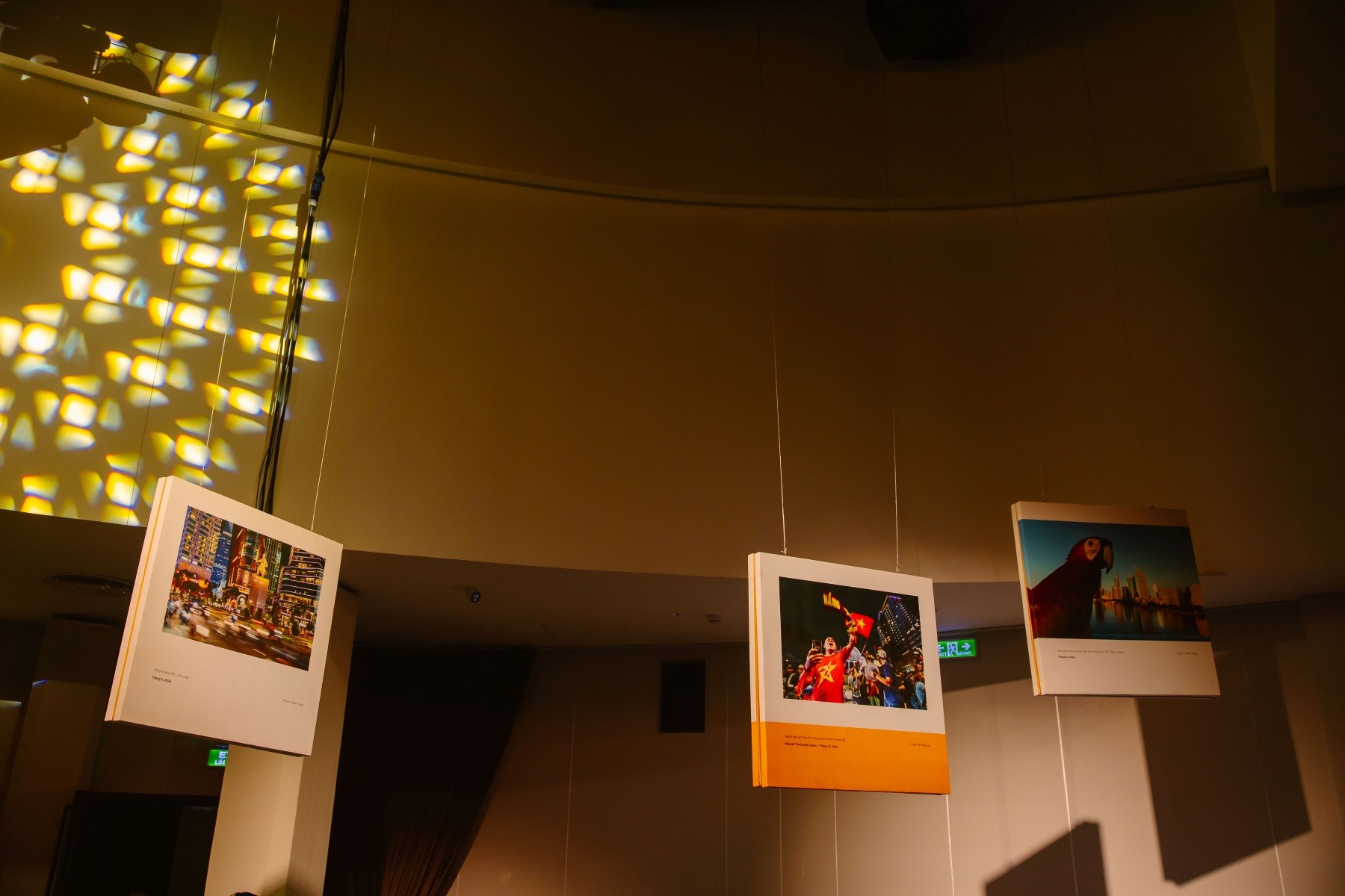 Nội dung ch&uacute; th&iacute;ch ảnh