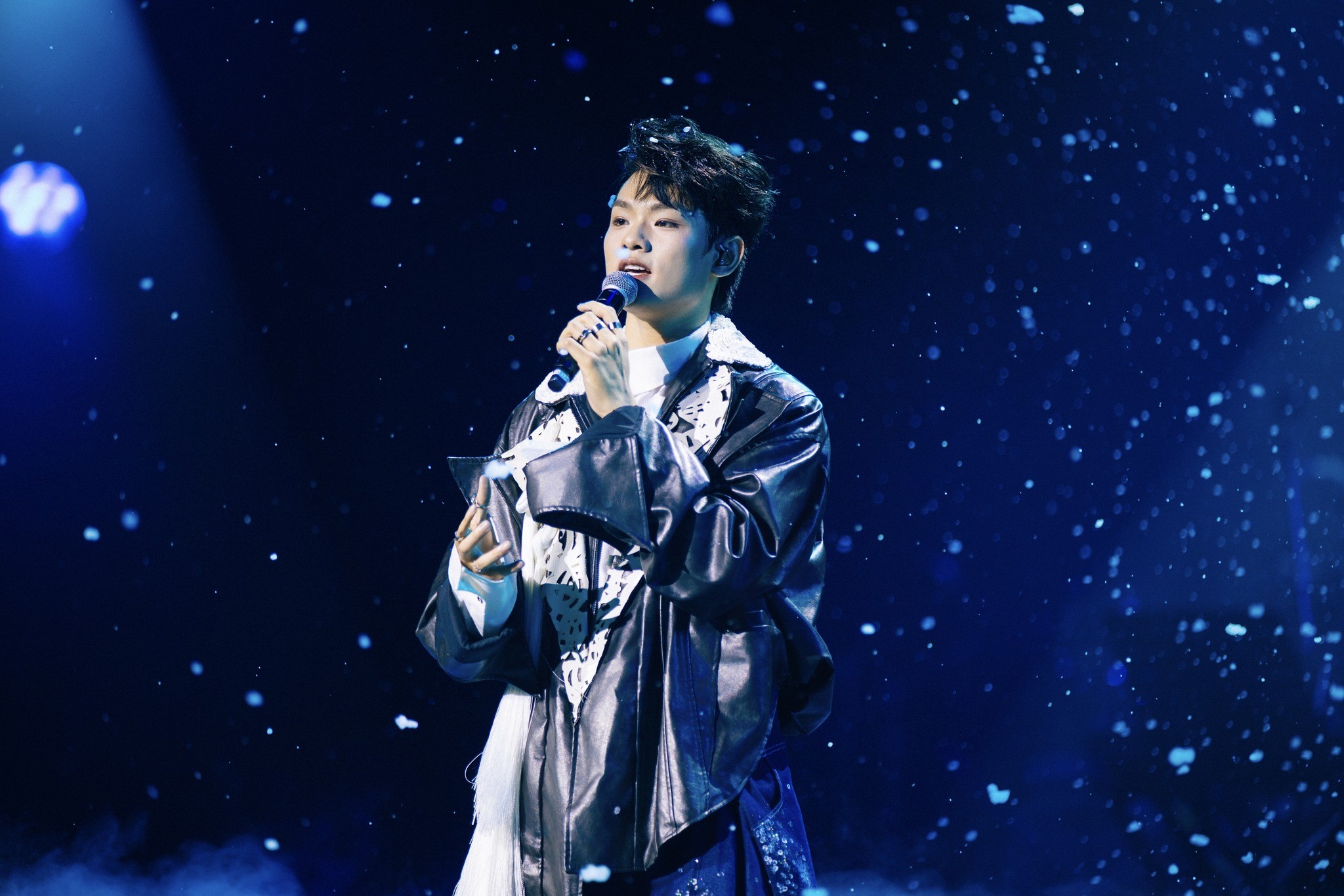 Nội dung ch&uacute; th&iacute;ch ảnh