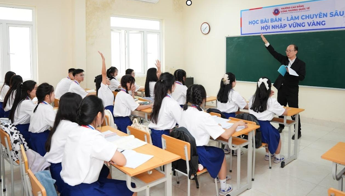 Kh&ocirc;ng giỏi ngoại ngữ vẫn học được tiếng Nhật/Trung nhờ đ&uacute;ng lộ tr&igrave;nh- Ảnh 3.