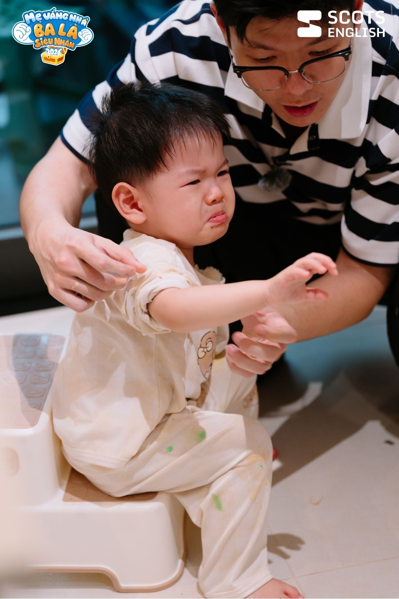 BTV Mạnh Cường kiệt sức, sụt cân sau 48h một mình trông cặp sinh đôi 'tấu hề' - Ảnh 2.