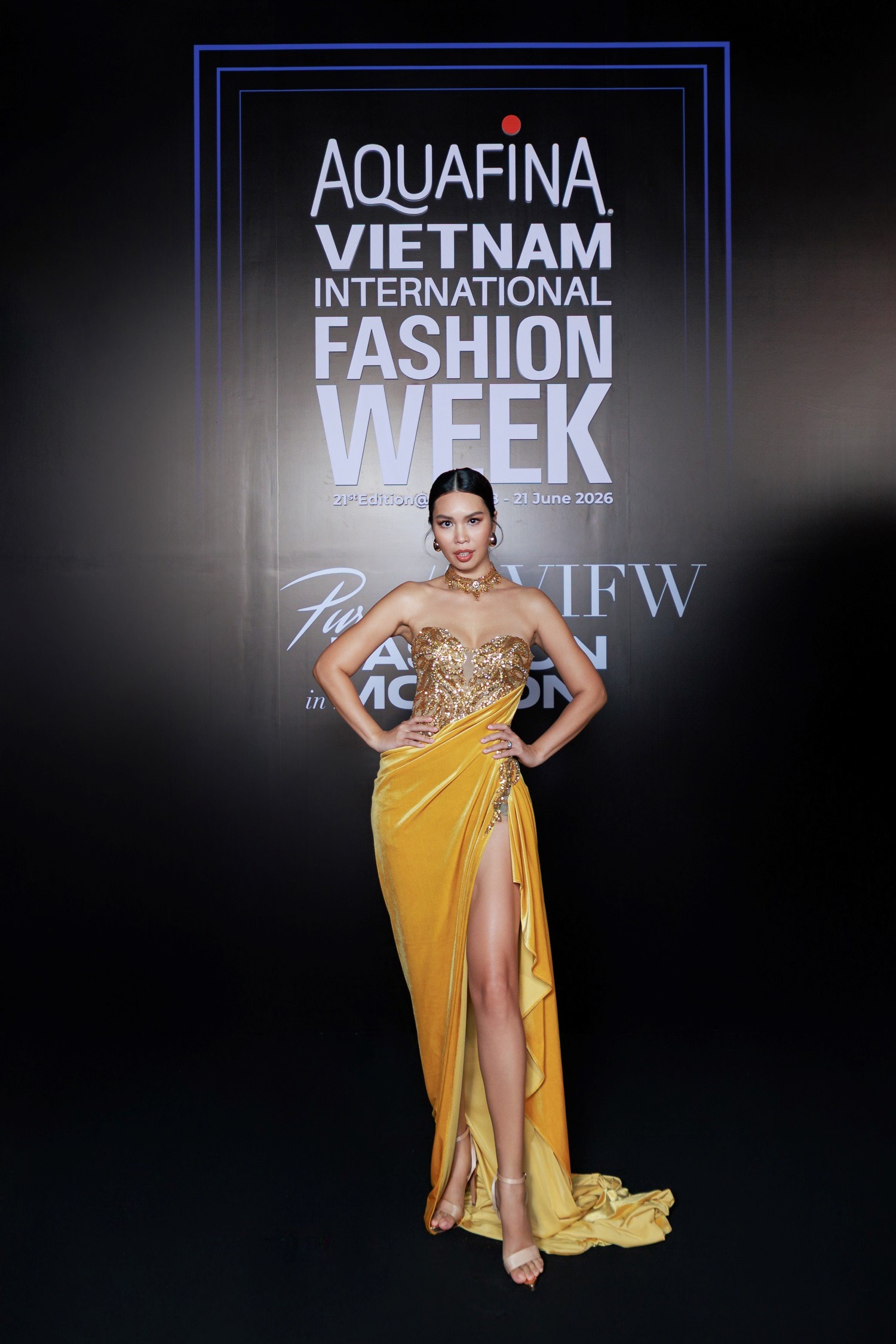 Thảm đỏ AVIFW 2026: Hoa hậu Bùi Quỳnh Hoa, Phan Phương Oanh và dàn sao Vbiz đọ sắc bất phân thắng bại- Ảnh 21. Nội dung chú thích ảnh