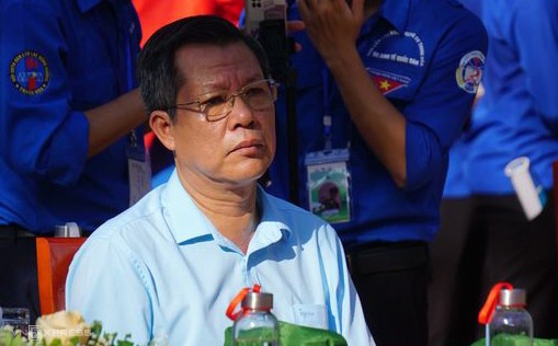 bắt b&aacute; h&ugrave;ng