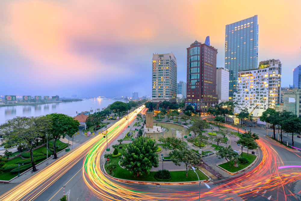 https://thanhnienviet.mediacdn.vn/wp-content/uploads/2023/04/shutterstock_1059762272.jpg
