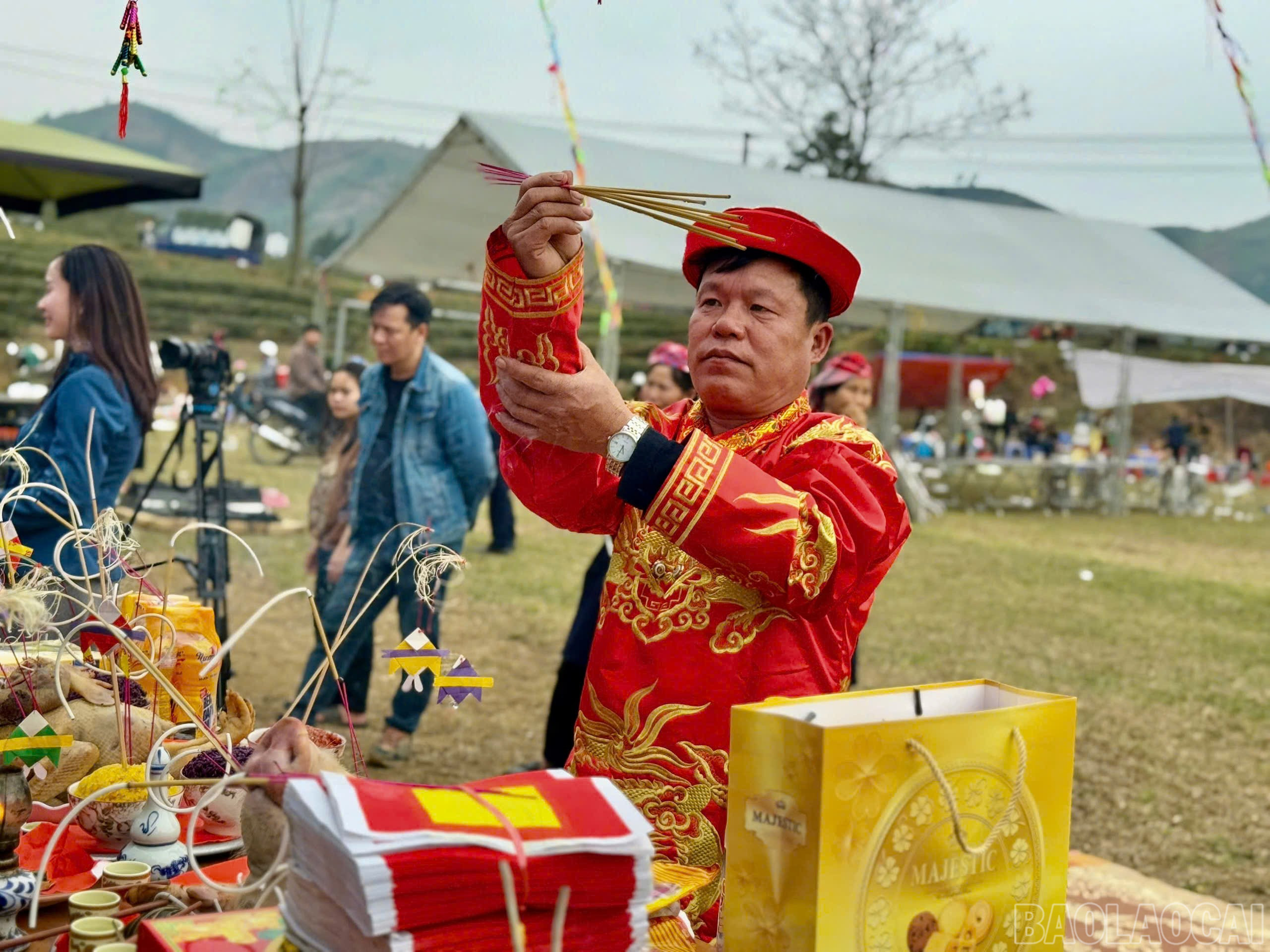 Rộn ràng lễ hội xuống đồng xã Phú Nhuận lễ hội Tết độc đáo của đồng bào Tày- Ảnh 2. Rộn ràng lễ hội xuống đồng xã Phú Nhuận lễ hội Tết độc đáo của đồng bào Tày- Ảnh 2.