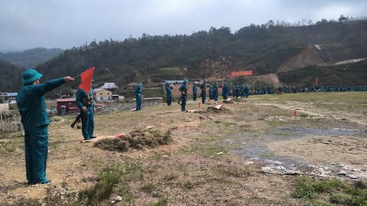 Tầm quan trọng của huấn luyện dân quân tự vệ (ảnh truyền hình Sapa)