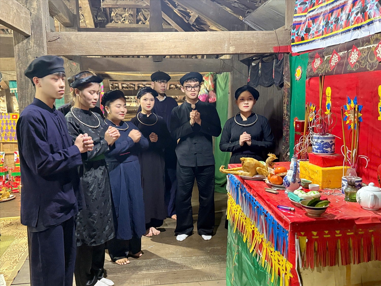 Lễ Cầu an của người Tày – Nét văn hóa tín ngưỡng đặc sắc- Ảnh 10. Lễ tạ ơn tổ sư - Ảnh Báo Dân Tộc