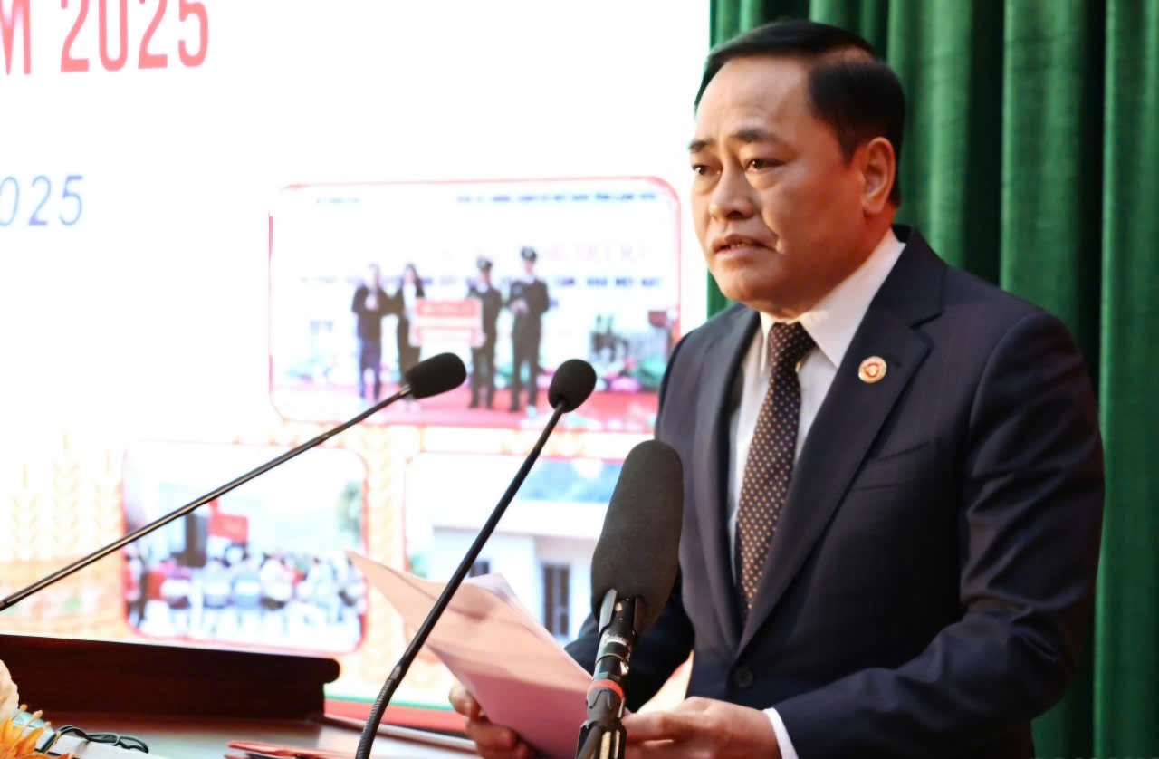 Chủ tịch UBND tỉnh Lạng Sơn Hồ Tiến Thiệu phát biểu tại Lễ phát động. (Ảnh Báo Dân Tộc)