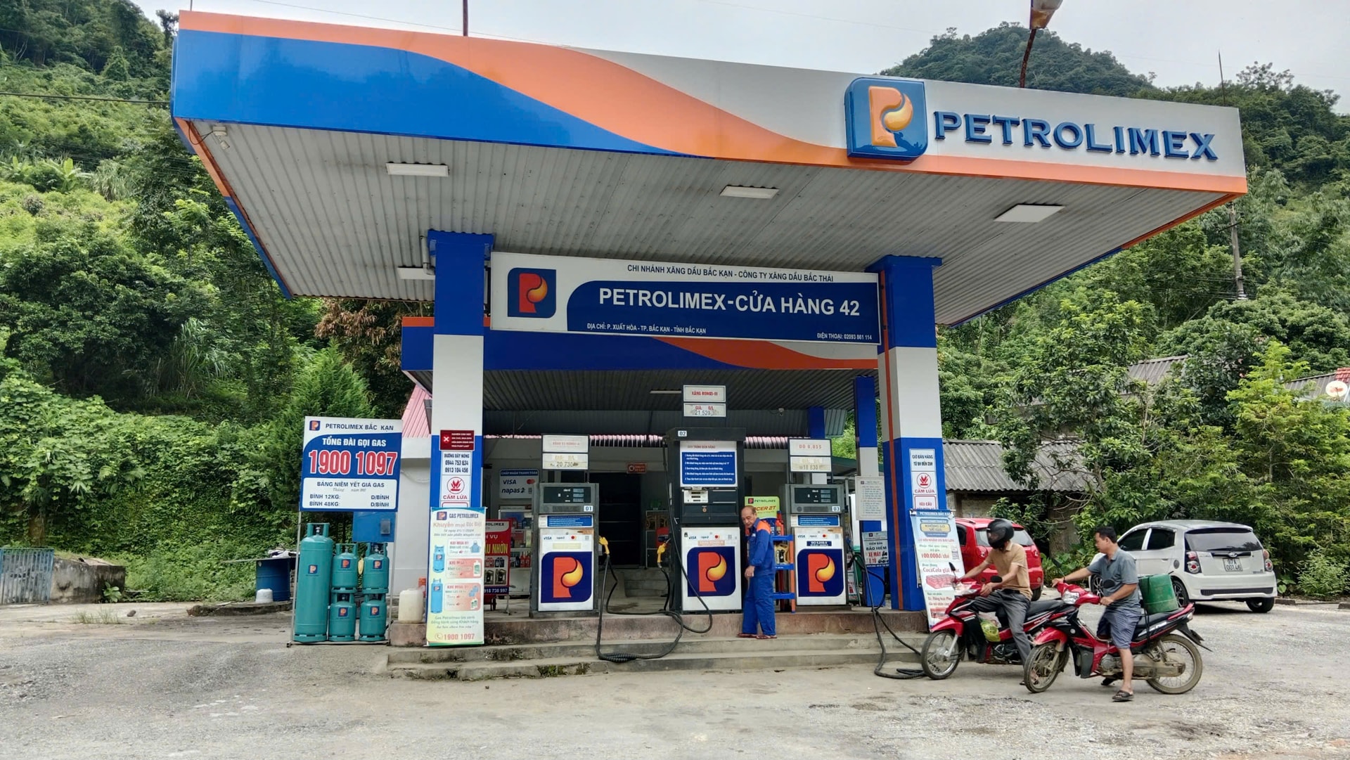 Giá xăng dầu hôm nay 