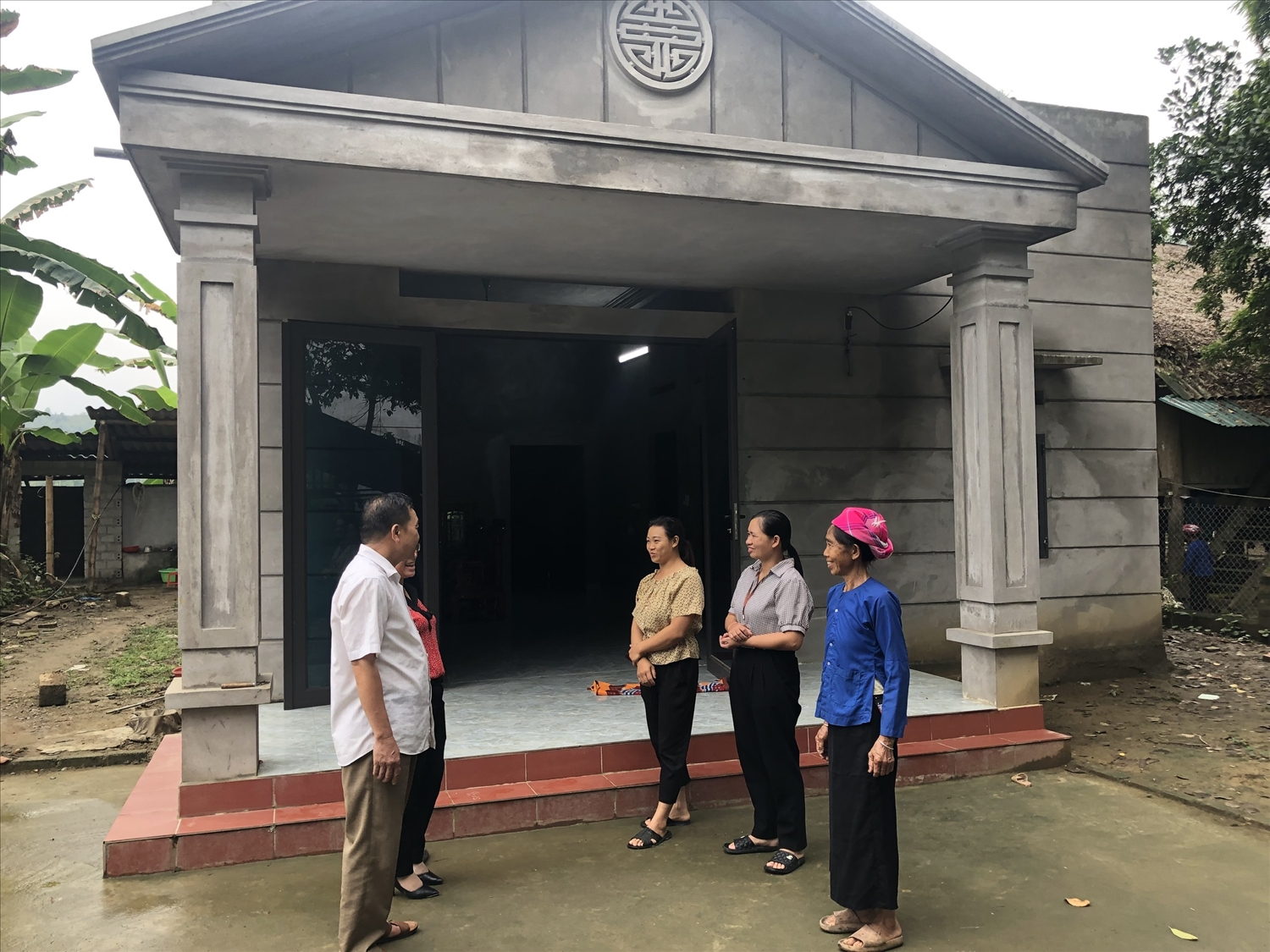 Hàng nghìn hộ dân là đồng bào DTTS ở Lào Cai đã được ở trong những ngôi nhà mới từ phong trào xóa nhà tạm, nhà dột nát(ảnh Báo Dân Tộc )