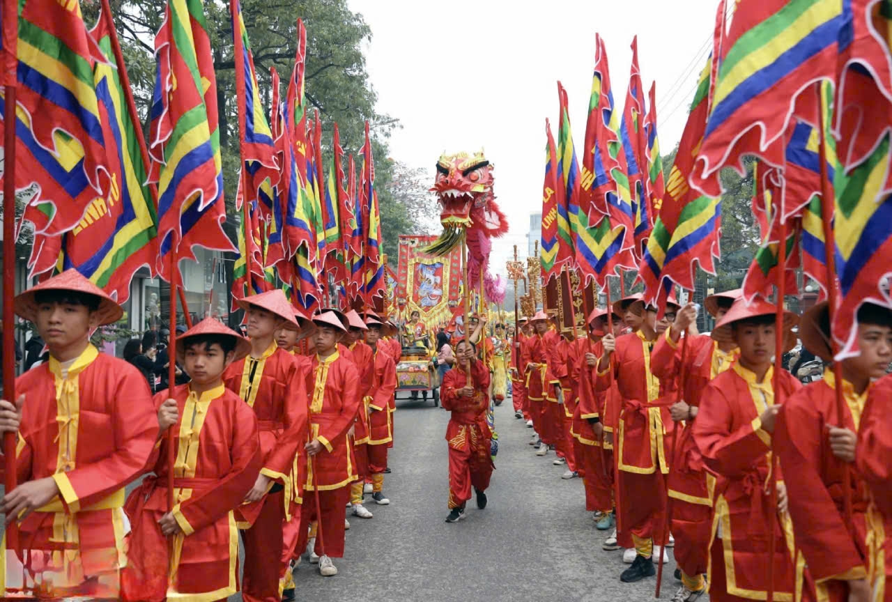 Lễ hội diễn ra từ ngày 9 đến 15 tháng 3 (tức mùng 10 đến 16 tháng 2 âm lịch). (Ảnh Báo Dân Tộc)