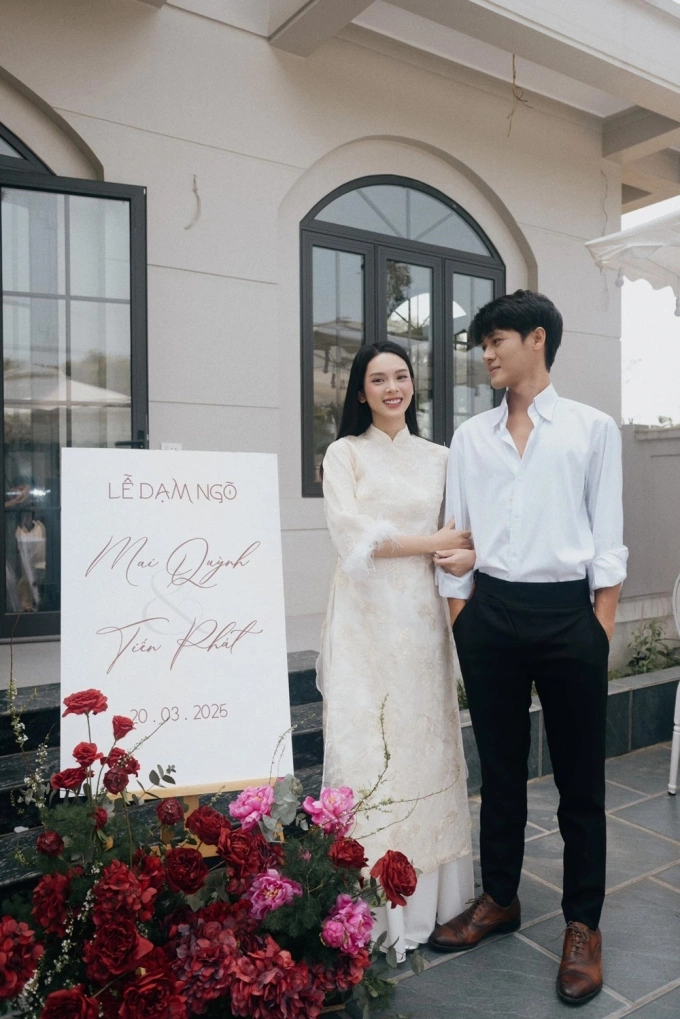 Quỳnh Lương, Tiến Phát trong lễ dạm ngõ hôm 20/3. 