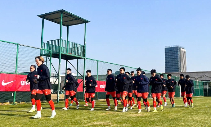 U22 Việt Nam – U22 Hàn Quốc: Kiểm tra năng lực trước đối thủ mạnh- Ảnh 2. U22 Việt Nam tập luyện tại Trung tâm thể thao Diêm Thanh, Giang Tô, Trung Quốc