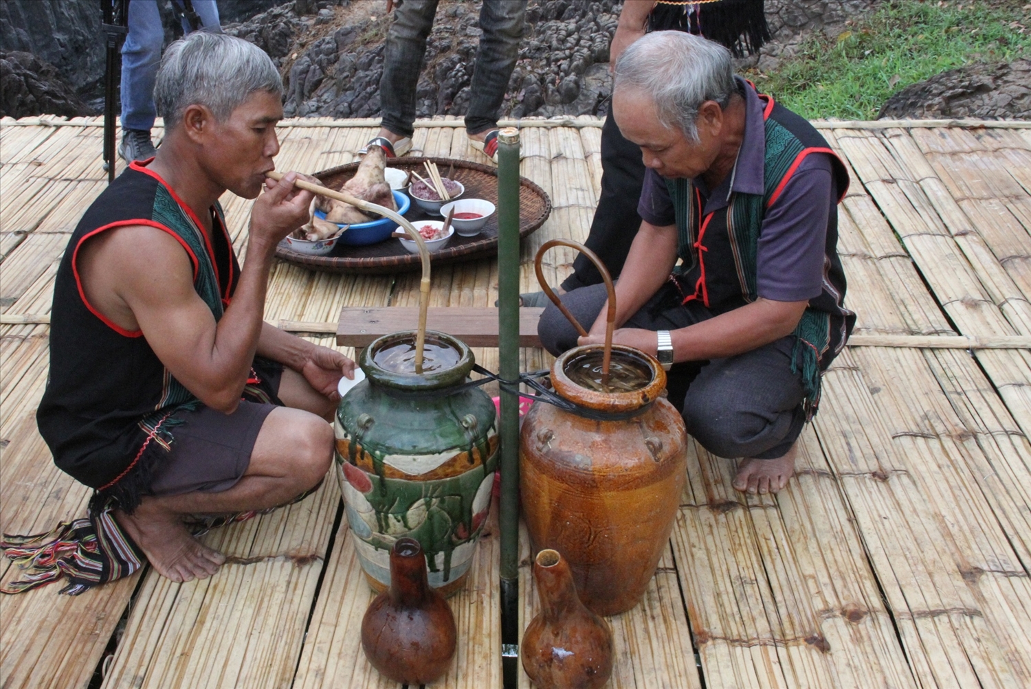 Lễ cúng bến nước của người M’nông Gar – Nét đẹp văn hóa được gìn giữ qua nhiều thế hệ- Ảnh 5.