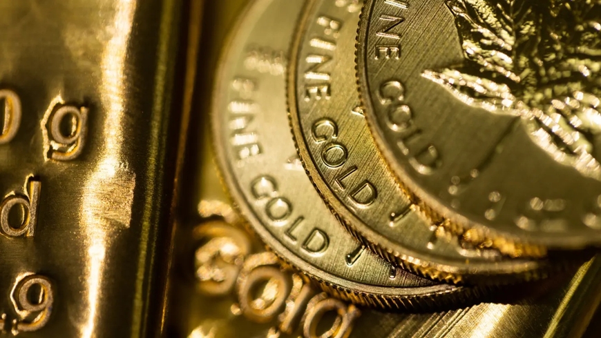 Giá vàng thế giới trượt ngưỡng 3.000 USD/ounce. 