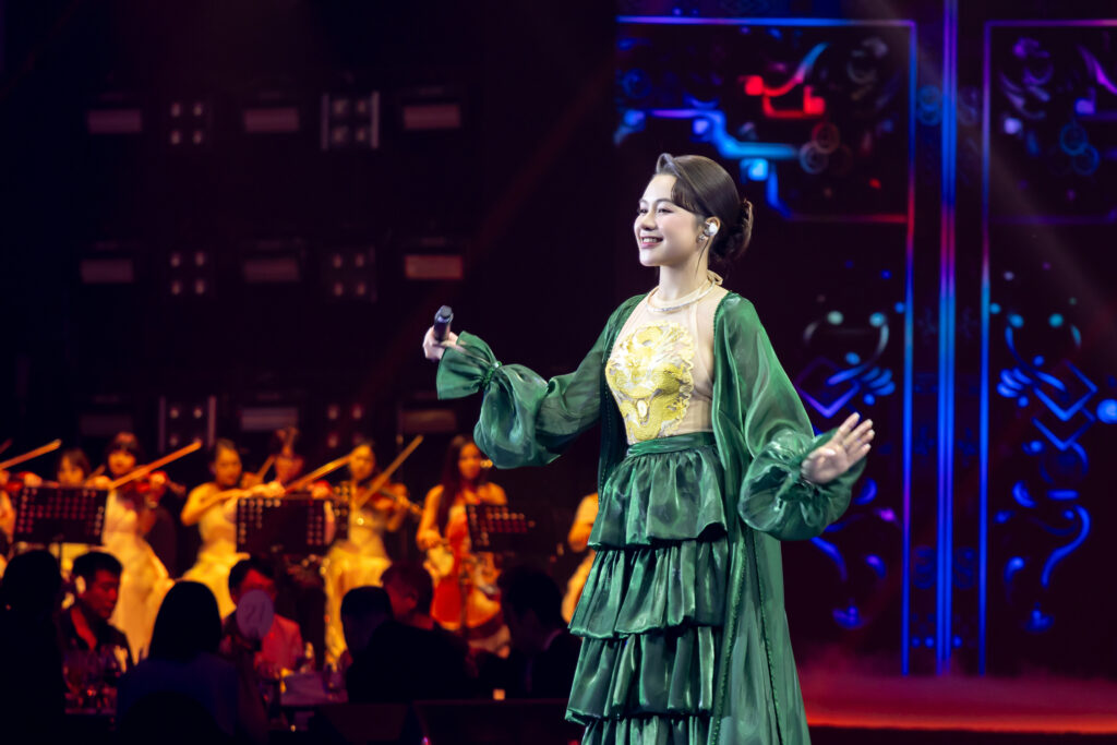 Vũ Thuỳ Linh góp mặt trong "Concert quốc gia" đặc biệt cùng nhiều nghệ sĩ nổi tiếng, quy mô sân khấu 30 nghìn khán giả- Ảnh 3.
