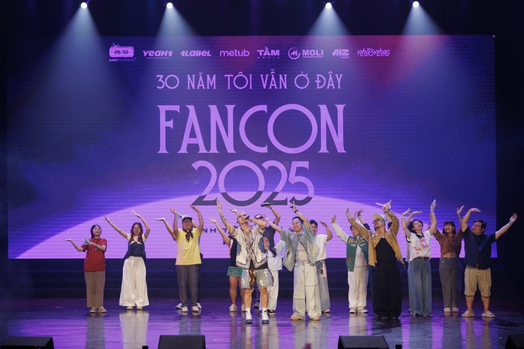Đinh Tiến Đạt ra mắt MV "Chia tay rồi mới biết", mời dàn "anh tài" khuấy đảo fancon- Ảnh 3.