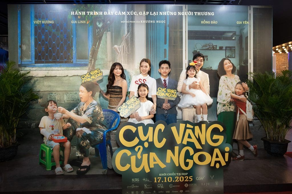 Phim "Cục vàng của ngoại" hé lộ nhạc phim do Ái Phương thế hiện, đạo diễn Khương Ngọc liên tục bị "bóc phốt"- Ảnh 2.