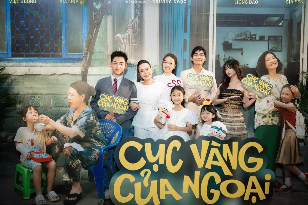 Phim "Cục vàng của ngoại" hé lộ nhạc phim do Ái Phương thế hiện, đạo diễn Khương Ngọc liên tục bị "bóc phốt"- Ảnh 1.