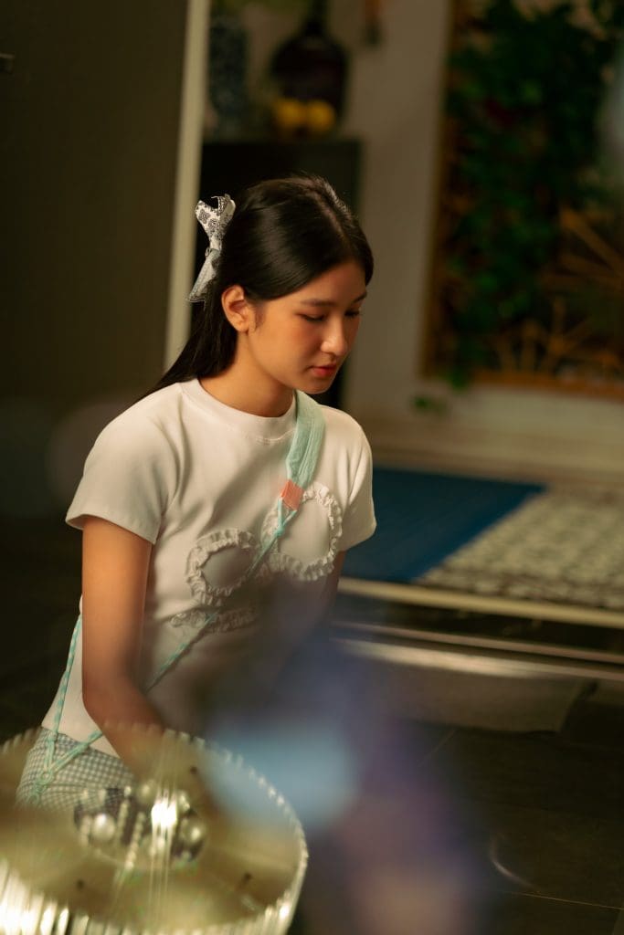 "Tân binh làng mốt" Nàng Mơ lần đầu chạm ngõ điện ảnh, đóng phim cùng NSND Thanh Hoa- Ảnh 4.