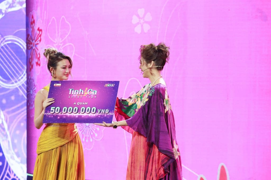 Nicole Nguyễn song ca ăn ý cùng Dee Trần, xuất sắc ẵm giải Á quân “Tình ca xuyên Việt”- Ảnh 1.